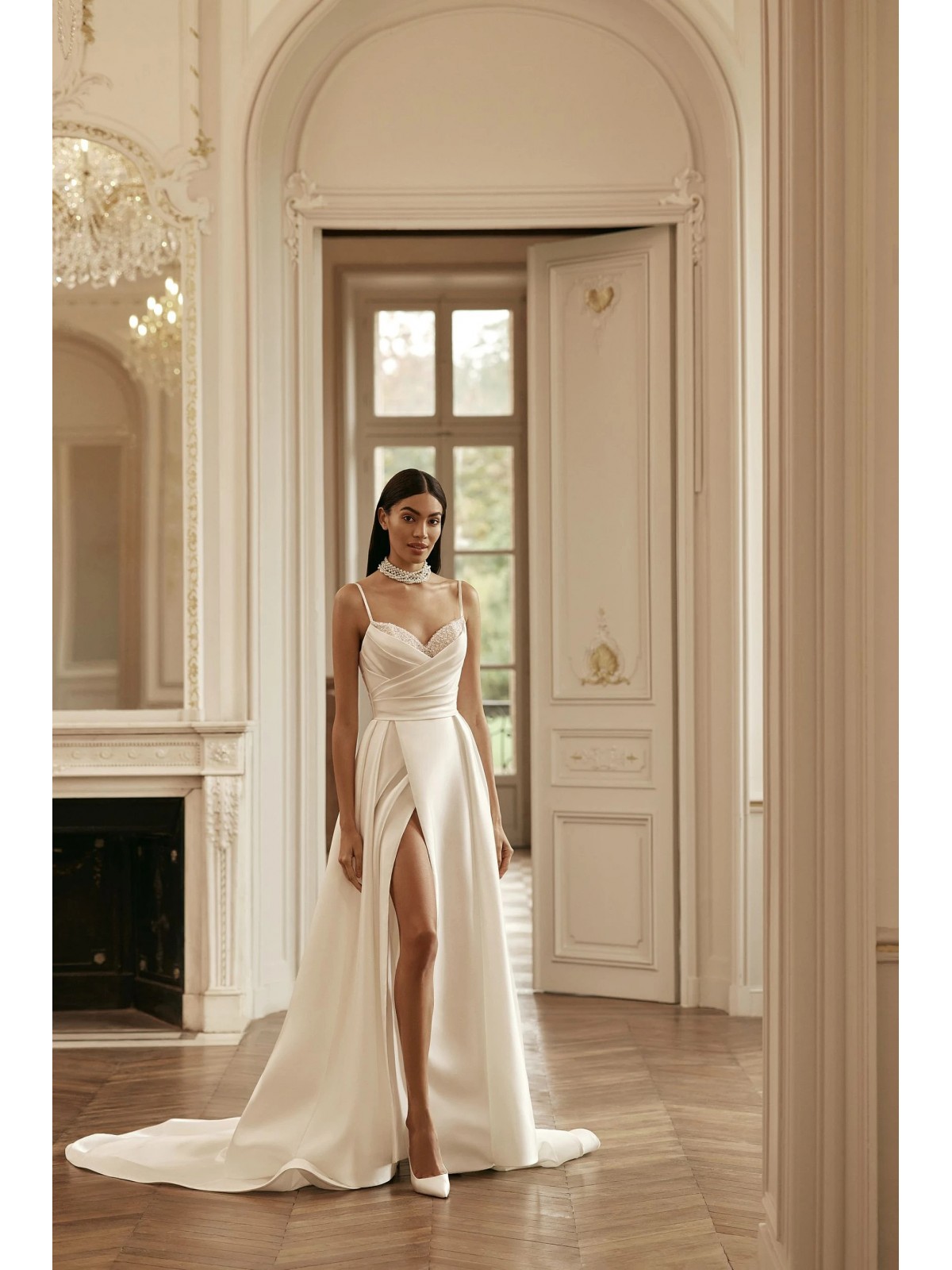 Luxury Wedding Dress - A-line dress made of Mikado fabric - Kalabria - LIDA-01338.00.17